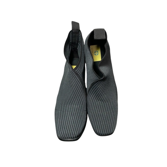 CHARLESTON SHOE CO. Lower King LK Black Ankle Boot Sz-7 - Picture 3 of 4